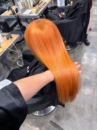 ロング カラー 🧸ハイトーン/ミル クティー🧸のヘアスタイル