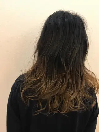 ロング カラー 大山 雅矢のヘアスタイル