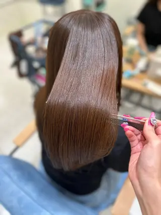 セミロング カラー 髪質改善🩵縮毛矯正 代々木/木下のヘアスタイル