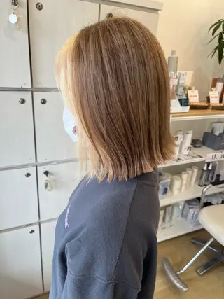 ミディアム カラー ejinbara / Satsukiのヘアスタイル