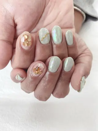 ネイル レイレア ネイルルームのネイルデザイン