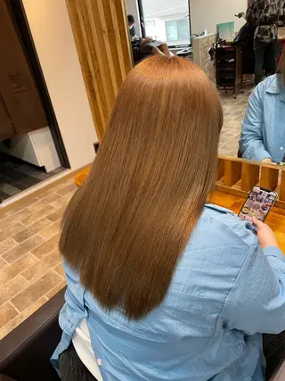ロング カラー YUI/ ブリーチカラー🌷のヘアスタイル