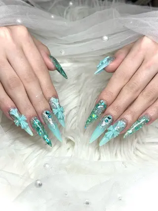 ネイル AOI💅🏾 LUCAS 千葉のネイルデザイン