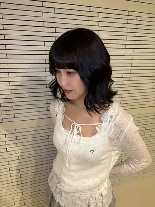 ミディアム カラー Karin／ レイヤーブリーチ🥀のヘアスタイル