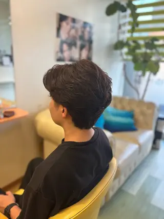 パーマ 岡垣 幸汰のヘアスタイル