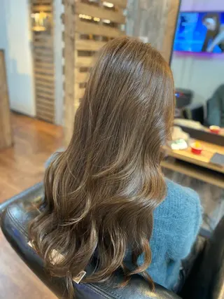 ロング カラー ヘアアレンジ Luzir⭐︎ GEN⭐︎のヘアスタイル