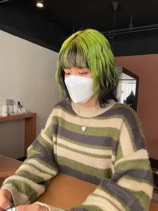 ミディアム たかはし はるかのヘアスタイル