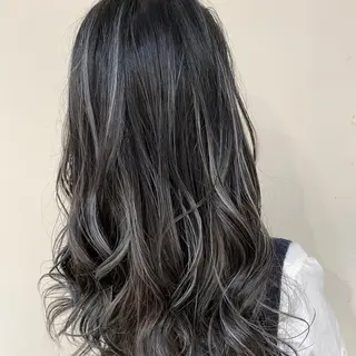 セミロング カラー 髪質改善カラー韓国風 レイヤーtudaのヘアスタイル