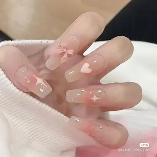 ネイル Theone栄店 伊藤のネイルデザイン