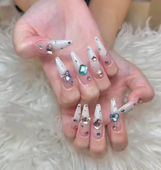 ネイル ANH ゴテゴテネイルのネイルデザイン
