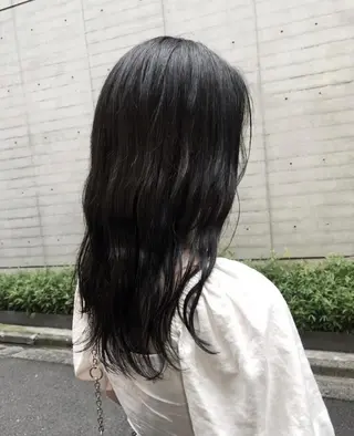 セミロング ✨色持ちの良い艶 カラー✨蟹江真世のヘアスタイル