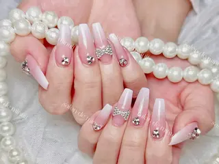 ネイル Momo 🤍のネイルデザイン