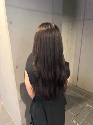 ロング カラー ✨透明感カラー✨ 🦖佐々木未来🦕のヘアスタイル