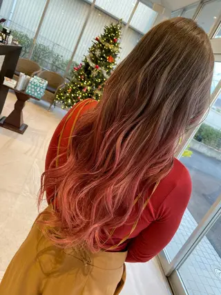 ロング カラー 松永 果菜のヘアスタイル