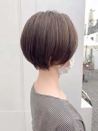 ショート カラー 佐藤史哉* 韓国レイヤー赤み除去のヘアスタイル