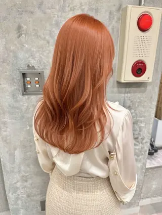 ロング カラー ヘアアレンジ ハイトーン特化🤍 浦住のヘアスタイル