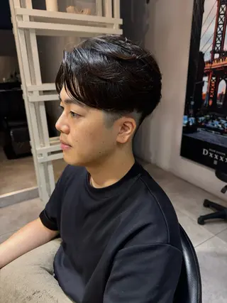 ショート パーマ メンズ 似合う髪型見つけます AYAKAのヘアスタイル