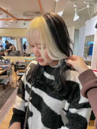 セミロング カラー akane .のヘアスタイル