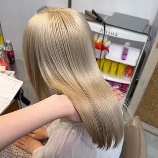 セミロング カラー ヘーゼルベージュ 🩰🤎miharuのヘアスタイル