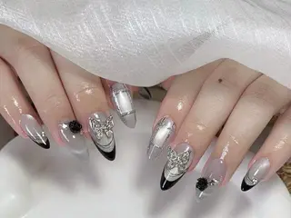 ネイル ハー ティエンのネイルデザイン