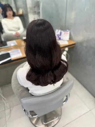 ミディアム 坂井 咲月のヘアスタイル