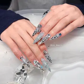 ネイル HIN NAILのネイルデザイン