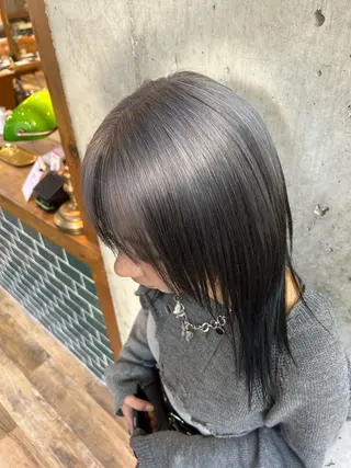 セミロング カラー 🎨デザイン🥇 美髪・艶髪 日暮千敬のヘアスタイル