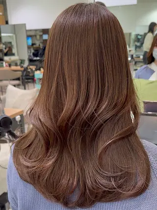 カラー 𝐚𝐲𝐚𝐧𝐞 透明感カラー/淡めのヘアスタイル