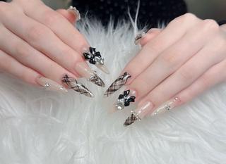 ネイル Lenie Nail Salonのネイルデザイン