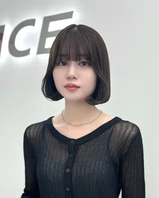 ショート カラー ヘアアレンジ 縮毛矯正🤍 ボブ/ HIKARIのヘアスタイル
