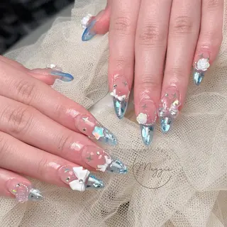 ネイル Maggie Nail🦩のネイルデザイン