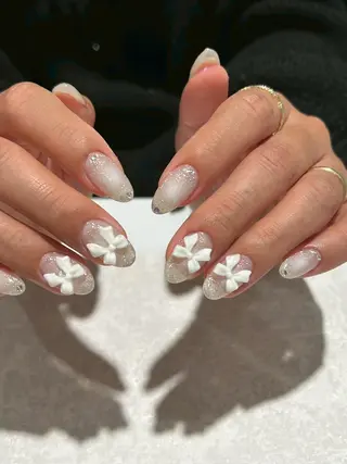 ネイル シンプルネイル🦋 🤍KAYAのネイルデザイン