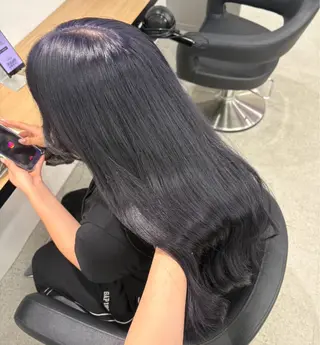 ロング miku/ラベンダー 透明感カラー🪻❤︎のヘアスタイル