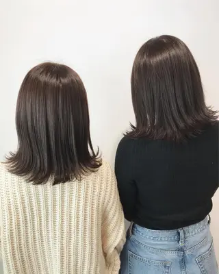 ミディアム カラー レイヤー/大人ボブ| ワタナベ リョウカのヘアスタイル