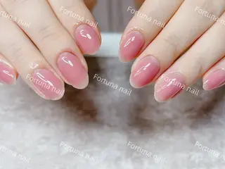 ネイル Nail •Head スパFortunaのネイルデザイン