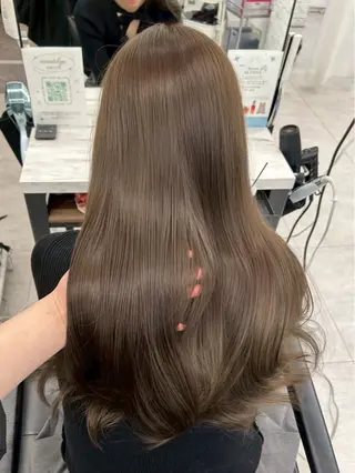 ロング カラー 盛れるベージュ✨韓国 レイヤーkanatoのヘアスタイル