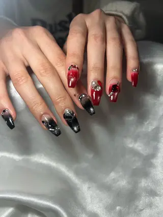 ネイル nailroom sb𓈒𓂂𓏸のネイルデザイン