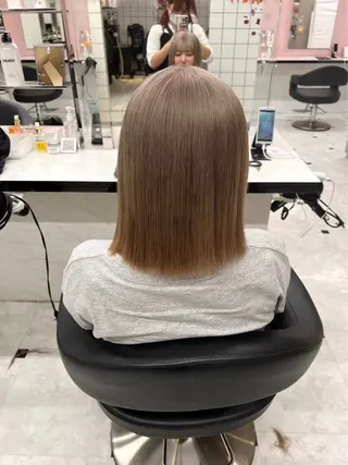 カラー REN🤍ハイトーン ×韓国レイヤーのヘアスタイル