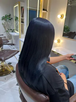 ロング カラー 髪質改善・縮毛矯正 特化・ユウシンのヘアスタイル