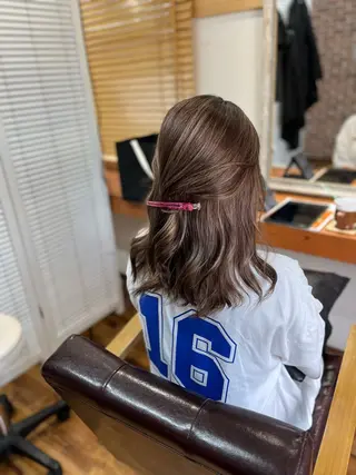 セミロング さいとう つかさのヘアスタイル