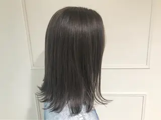 ミディアム 黒神 浩之のヘアスタイル