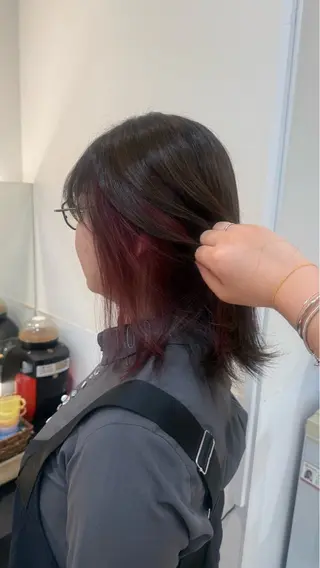 カラー レイヤーカット🎶み お🎀カラーのヘアスタイル