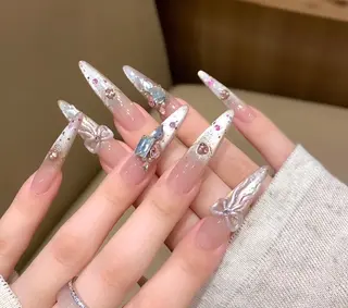 ネイル Miya🎀 nailのネイルデザイン