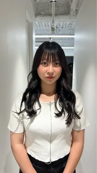 ロング Miyuu 『藤沢』のヘアスタイル
