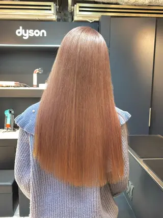 ロング カラー 陽 愛のヘアスタイル