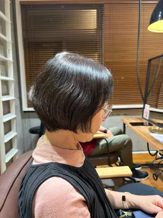 ショート 🌊インナーカラー 🐬櫻井海星のヘアスタイル