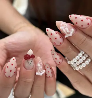 ネイル エリ🫧 nail池袋東口のネイルデザイン