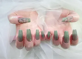 ネイル NailSalon✨ Écrinエクランのネイルデザイン