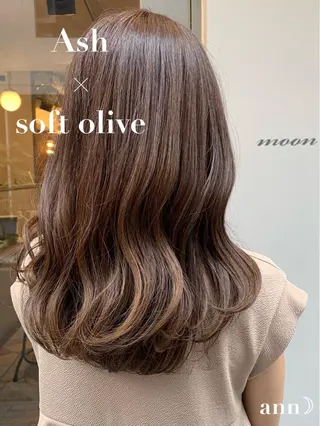 ロング カラー 韓国スタイル🇰🇷 annaのヘアスタイル