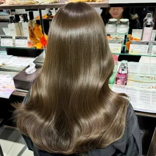 ロング 寒色カラー/推し活 へア/髪質改善🫧のヘアスタイル